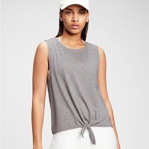 GapFit Jacquard Pin Dot Tank Top
